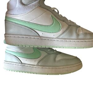 Nike Green and White High-Top Sneakers